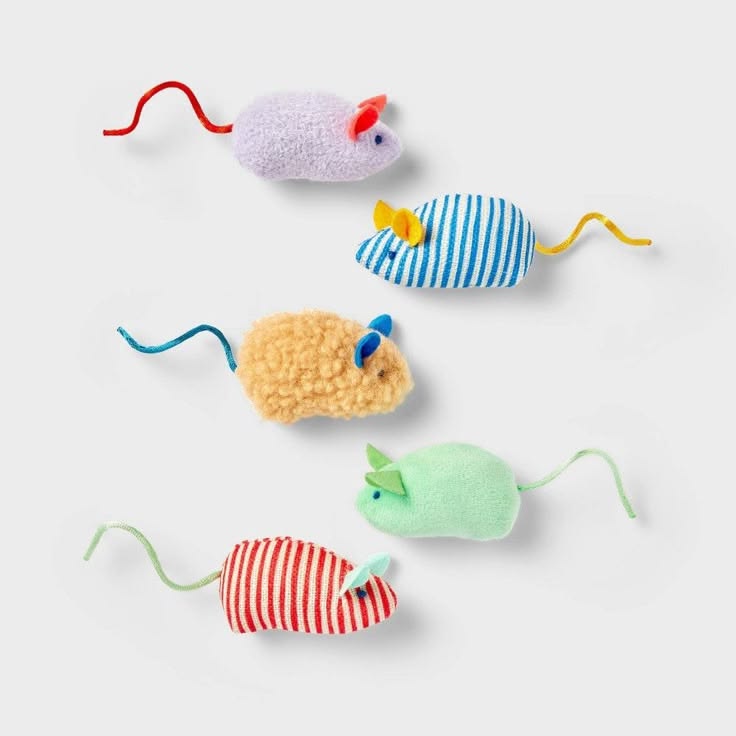 The Importance of Quality Cat Toys for Your Feline